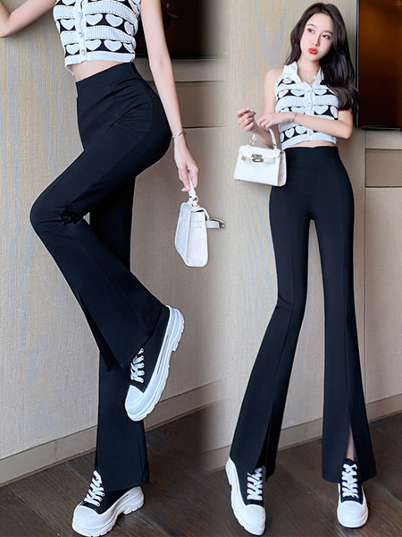 Naiste stiilsed kõrge vöökoha ja lõhikutega retuusid säärtel