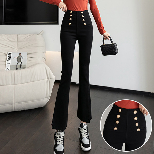 Novi model ženskih tajica na dugmad u crnoj boji