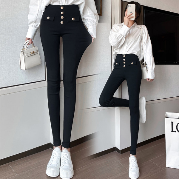 Igapäevased nööpidega naiste retuusid - musta värvi