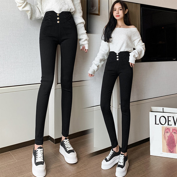 Igapäevased kõrge vöökohaga ja metallnööpidega kaunistusega naiste retuusid