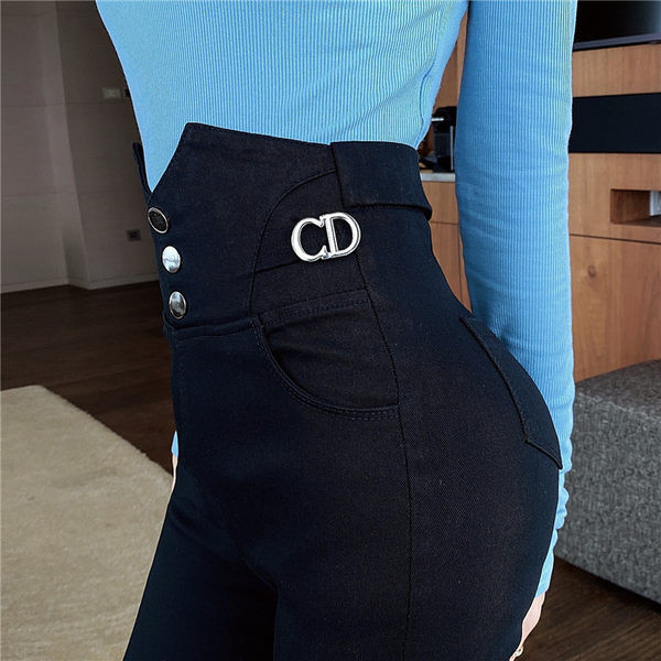 Naiste nööpidega retuusid - musta värvi