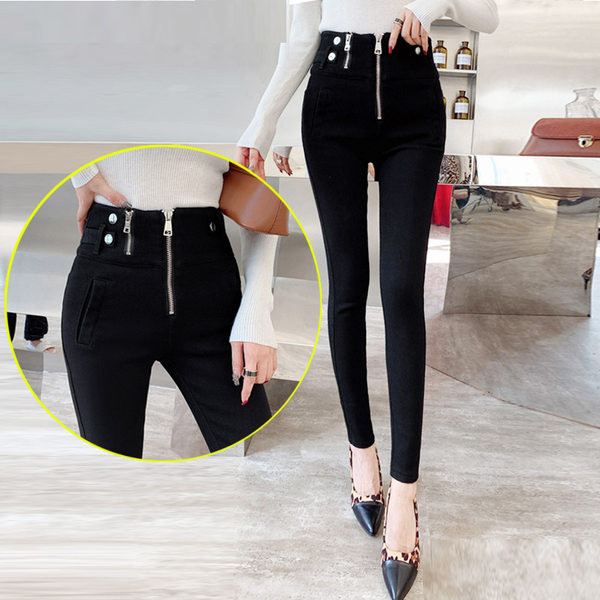 Ženska kolekcija za svaki dan s patentnim zatvaračem