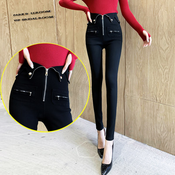 Igapäevane kiil tõmbluku ja nööpidega