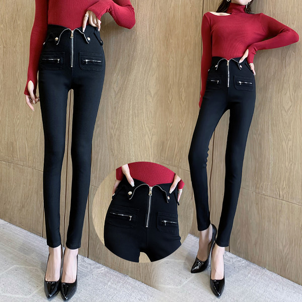 Igapäevane kiil tõmbluku ja nööpidega