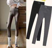 Kõrge vöökohaga sportretuusid uus mudel naistele