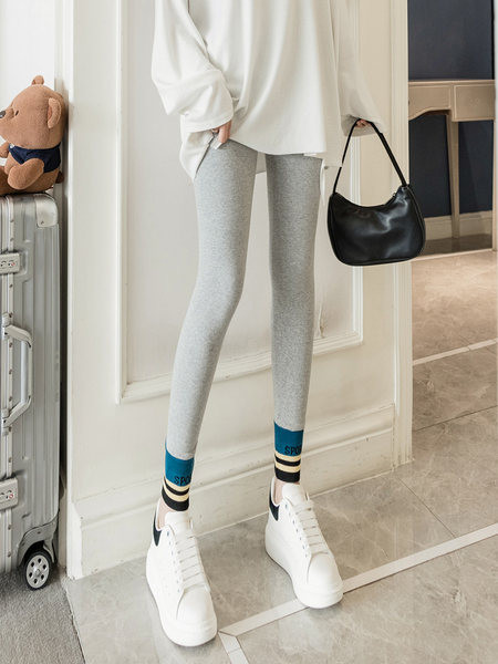 Igapäevased kõrge vöökohaga naiste säärised – mitut värvi