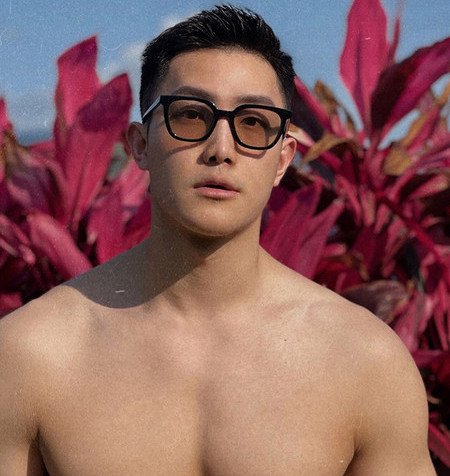 Naiste õhukeste raamidega prillid ja värvilised prillid