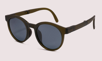 Värviliste raamidega laste päikeseprillid