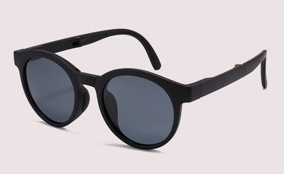 Värviliste raamidega laste päikeseprillid