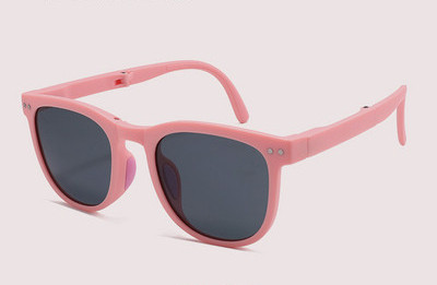 Värviliste raamidega laste päikeseprillid