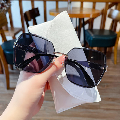 Uus ümarate prillide mudel