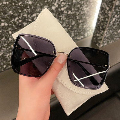 Uus UV-kaitsega naiste kandiliste prillide mudel