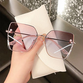 Μοντέρνα γυαλιά σε πολλά χρώματα - για γυναίκες