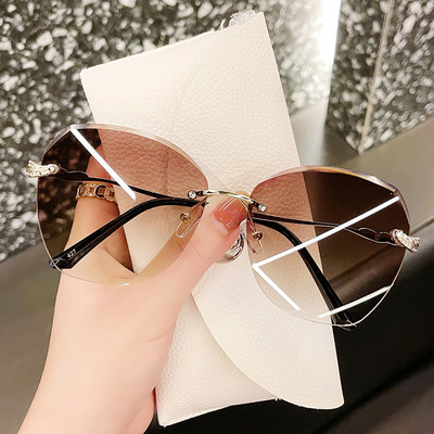 Νέο μοντέλο γυναικείά κομψά γυαλιά με λεπτό μεταλλικό σκελετό