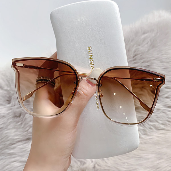 UV-kaitsega ja metallraamiga päikeseprillid