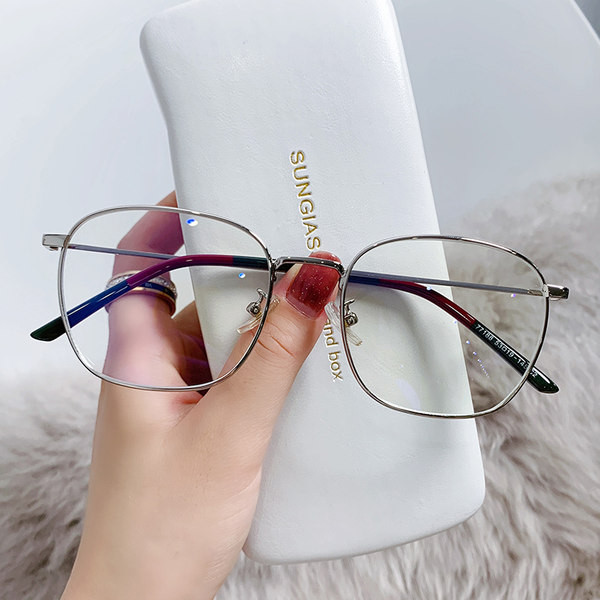 Metallraamiga prillid unisex mudel