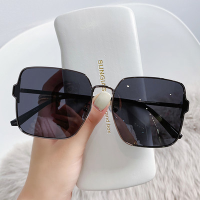 Tavalised metallraamiga päikeseprillid