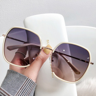 Polariseeritud päikeseprillid UV-kaitse ja õhukese raamiga