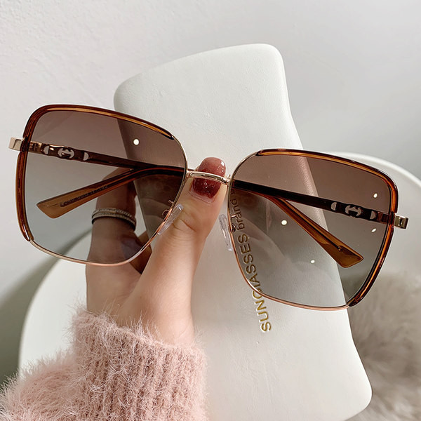 Damsi õhukeste raamidega päikeseprillid