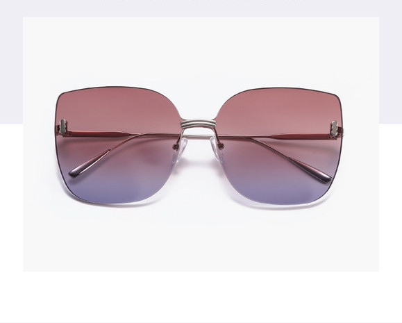 Naiste värviliste klaasidega päikeseprillid