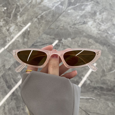 Uus õhukeste raamidega unisex päikeseprillide mudel