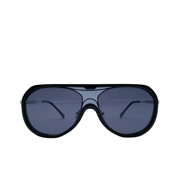 Uus peegelefektiga päikeseprillide mudel