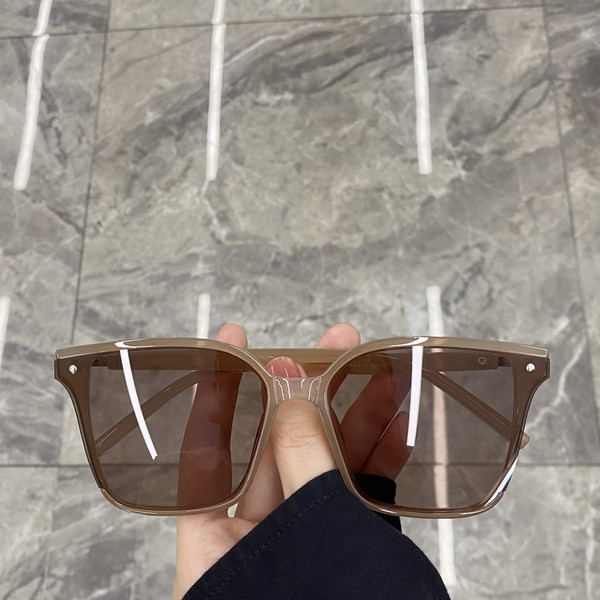 Naiste õhukeste raamidega prillid uus mudel