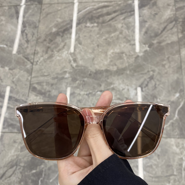 Naiste ümarad prillid