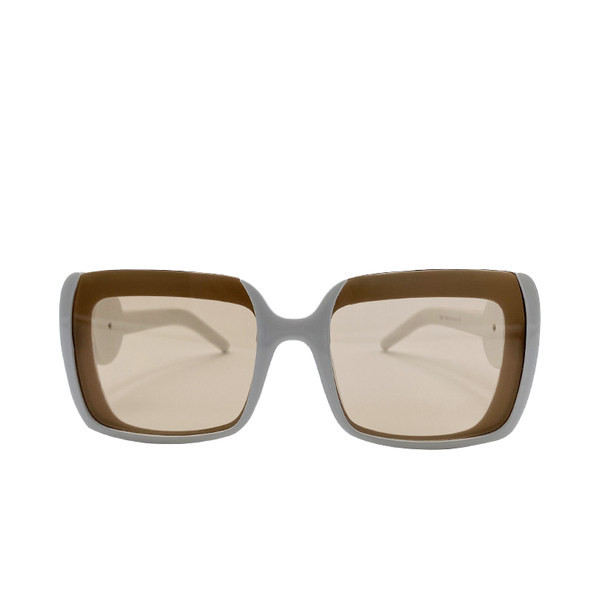 Stiilsed UV-kaitsega ja ruudukujulised naiste prillid