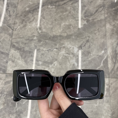 Γυναικεία ρετρό γυαλιά νέο μοντέλο