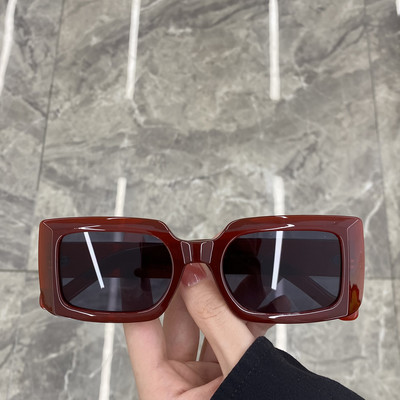 Γυναικεία ρετρό γυαλιά νέο μοντέλο