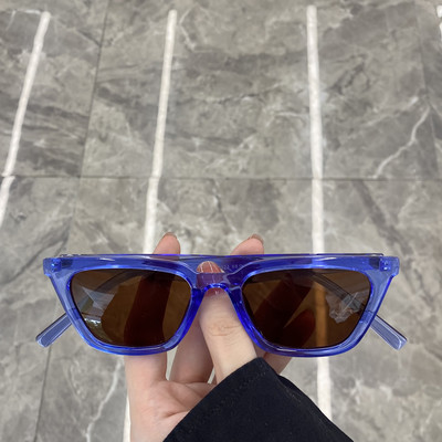 Moteriški katės akių akiniai nuo saulės plonais rėmeliais