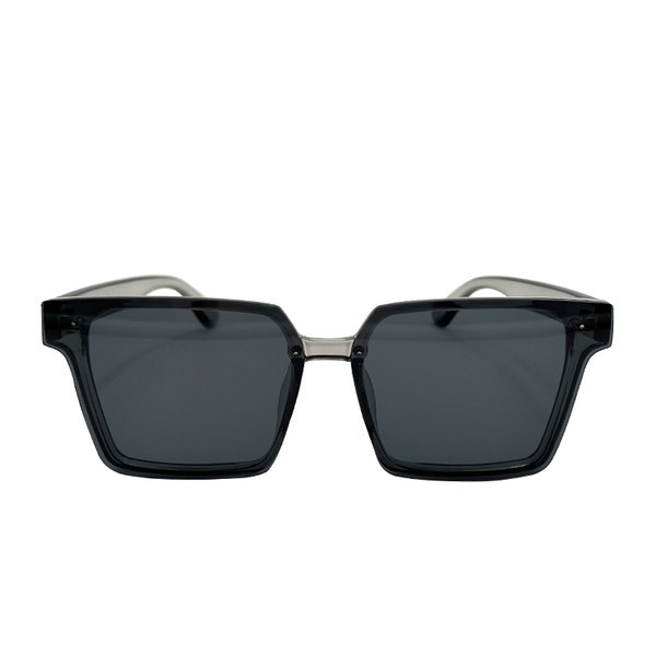 Modernūs moteriški kvadrato formos akiniai nuo saulės