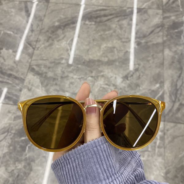 Uus ümara kuju ja õhukese raamiga naiste päikeseprillide mudel