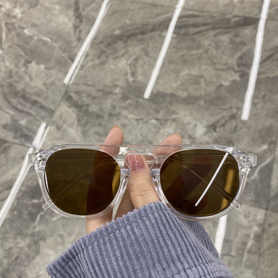 Moodsad UV-kaitse ja peegelefektiga prillid