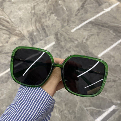 Naiste ümarad päikeseprillid mitmes värvitoonis