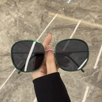 Модерни дамски очила с кръгли стъкла и цветна тънка рамка