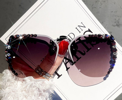 Дамски модерни поляризирани очила с декоративни камъни