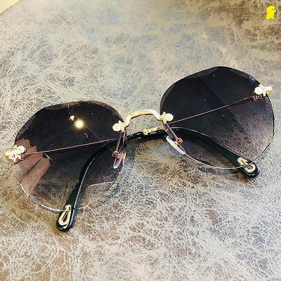 Naiste ümarad metallraamiga prillid