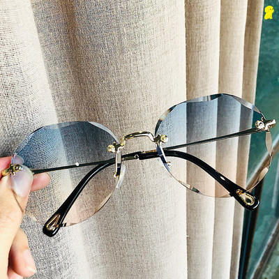 Naiste ümarad metallraamiga prillid