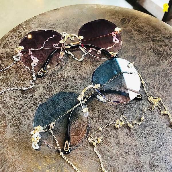 Naiste ümarad metallraamiga prillid