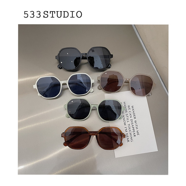 Uus UV-kaitsega naiste päikeseprillide mudel