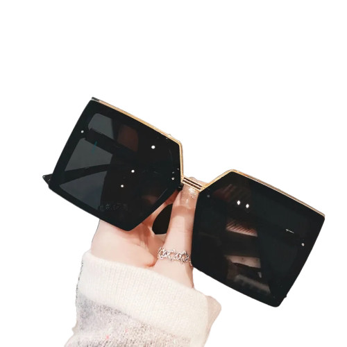 Ženske četvrtaste sunčane naočale s UV zaštitom