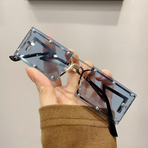 Naujo modelio moteriški akiniai nuo saulės su UV apsauga