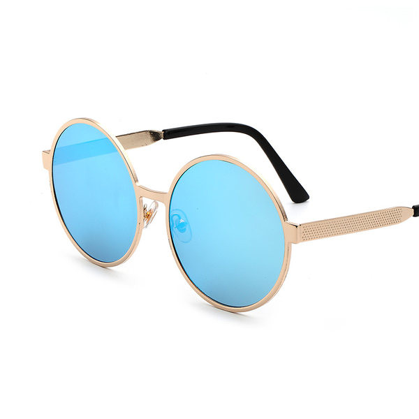 Moodsad ümarad õhukeste raamidega prillid