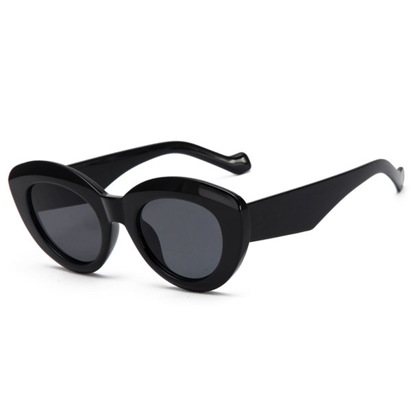 Ženske sunčane naočale sa UV zaštitom - širok okvir