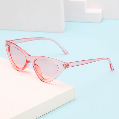 Γυναικεία γυαλιά με πλαστικό σκελετό