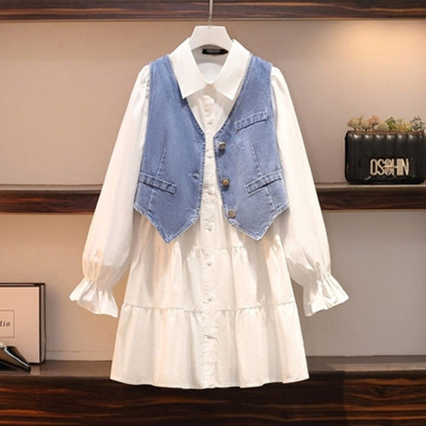 Νέο μοντέλο γυναικείο τζιν γιλέκο με κουμπιά σε μπλε χρώμα