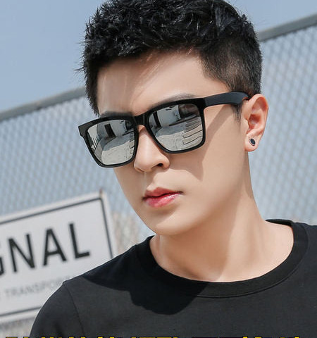 Novi model muških naočala sa UV zaštitom - crne boje