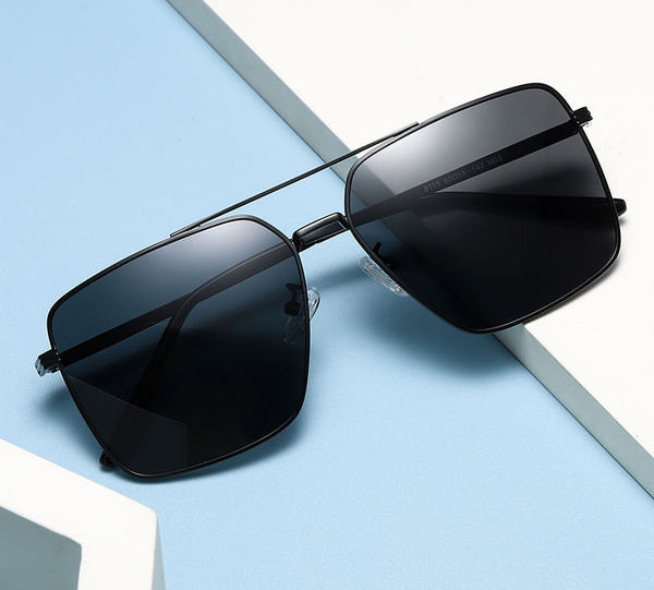 Meeste kandilised päikeseprillid